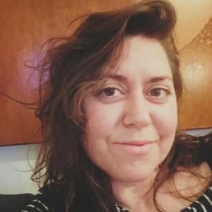 Meet your Posher, Estelle